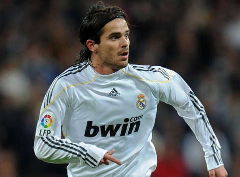  罗马德比战平，穆里尼奥赛后炮轰判罚  